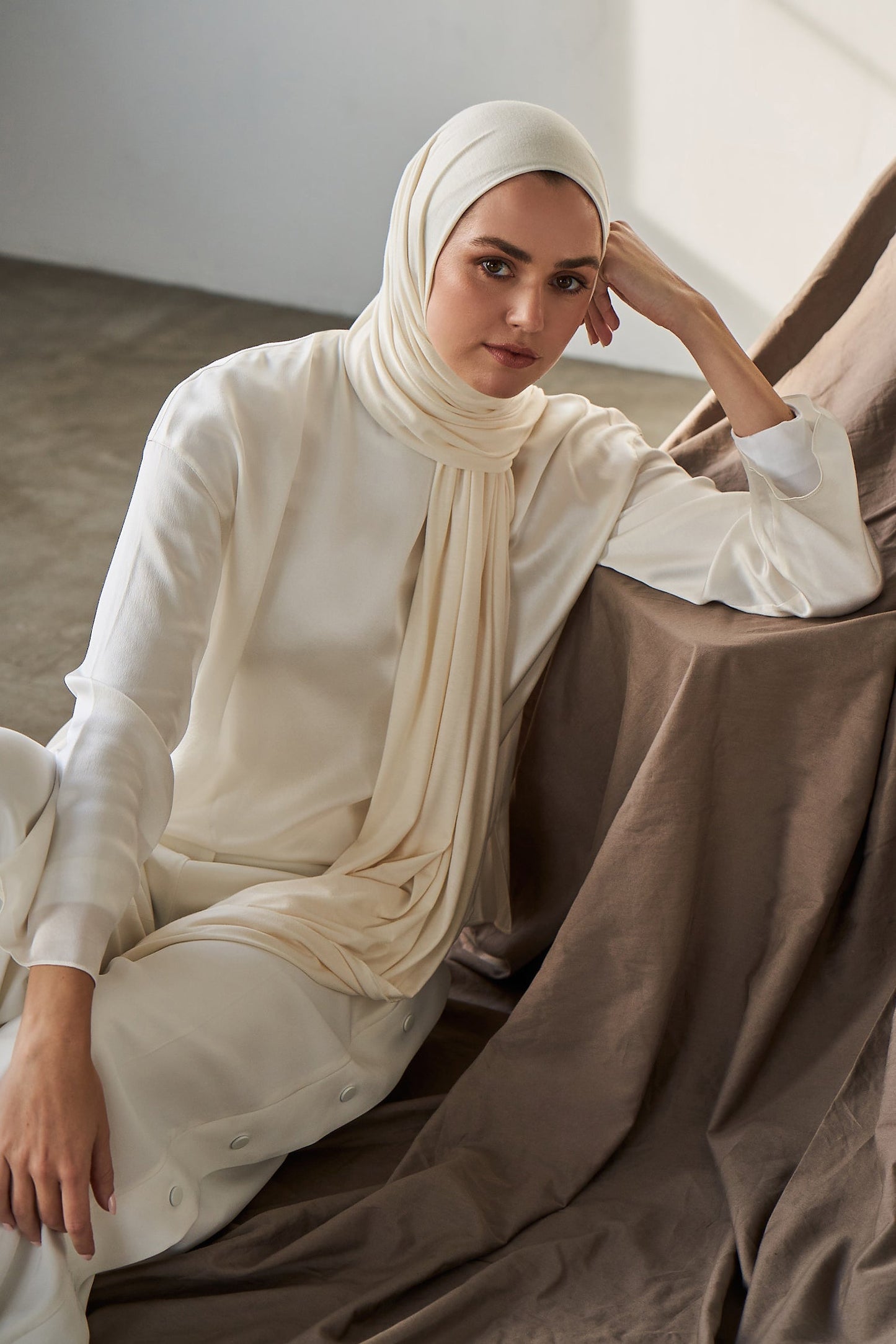 Premium instant Jersey Hijab - Ivory