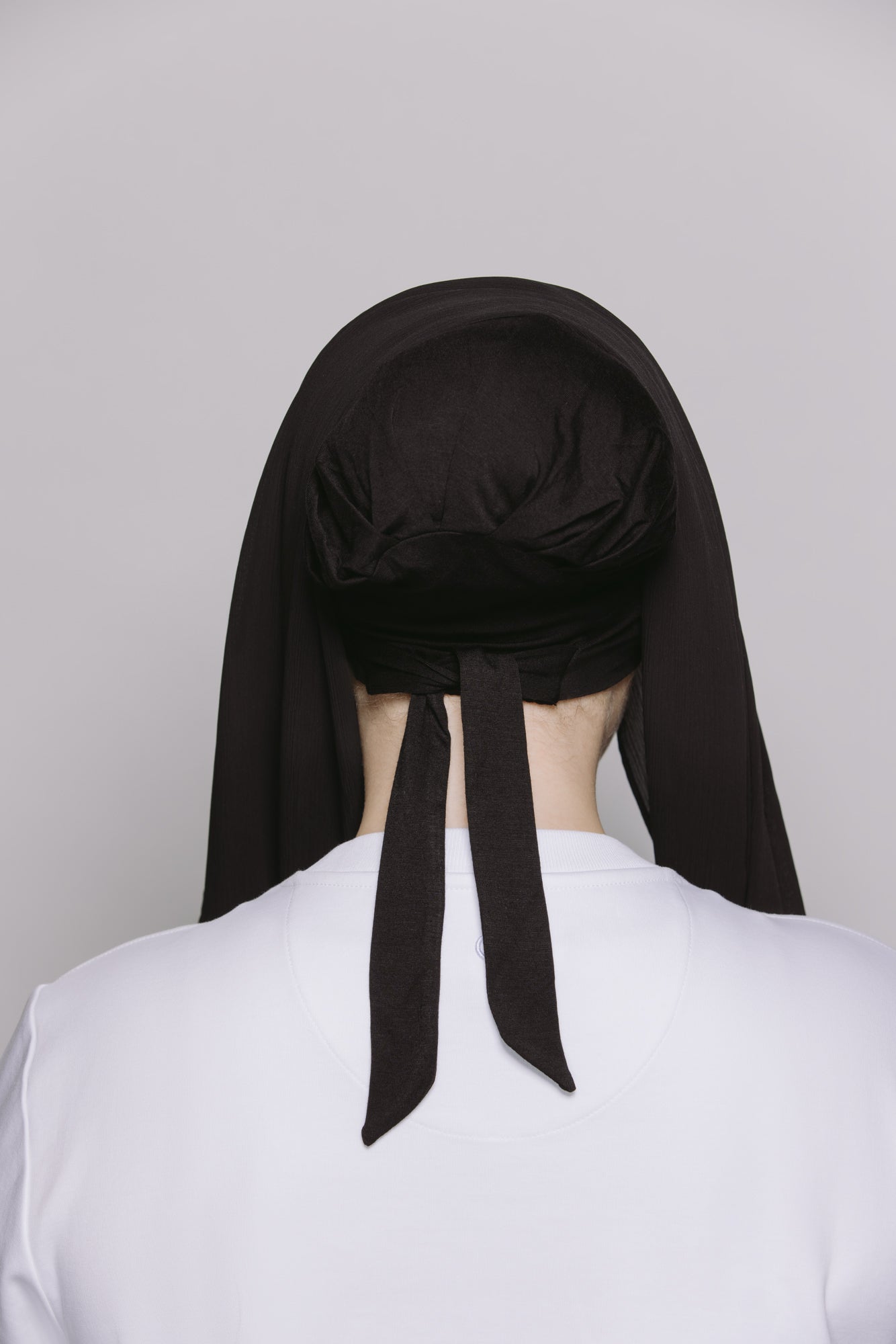 Black — Instant Crinkle Chiffon Hijab with Built-in Magnets