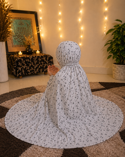 Kids Namaz Chadar – printed floral soft Grey