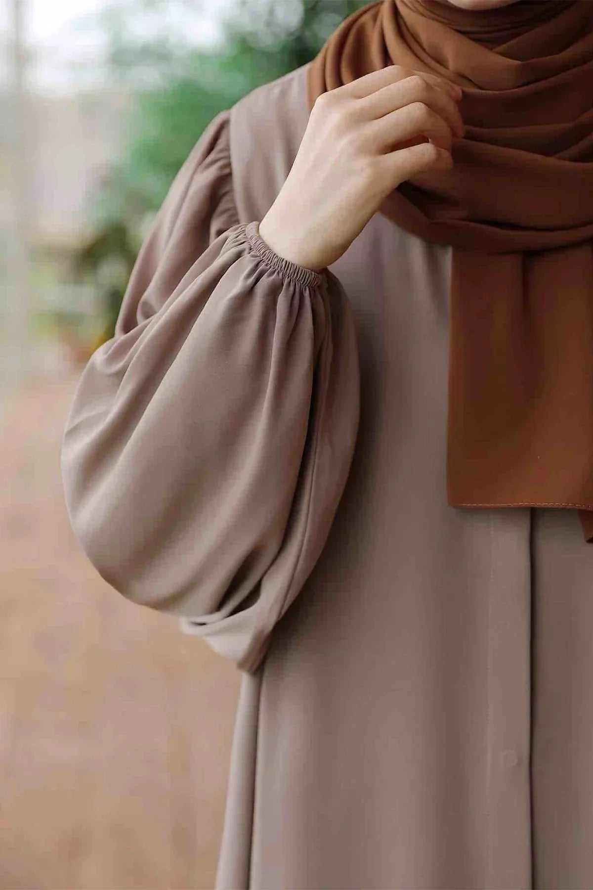 Gold Bliss Abaya