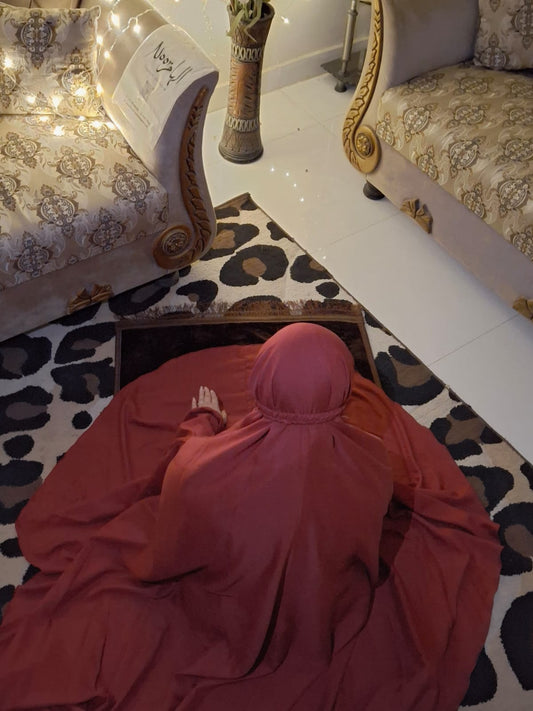 Plain Namaz Chadar - Burgundy