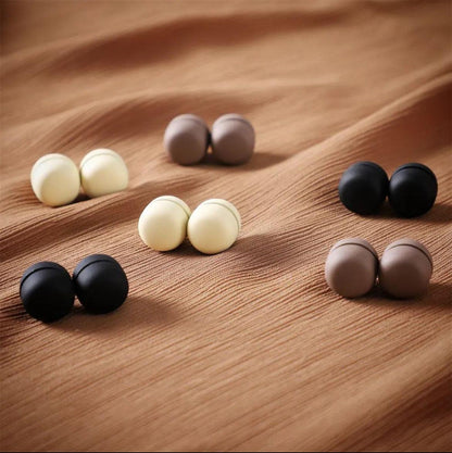 Matte Hijab Magnets (Circle) - Black - (Pair Of 2)