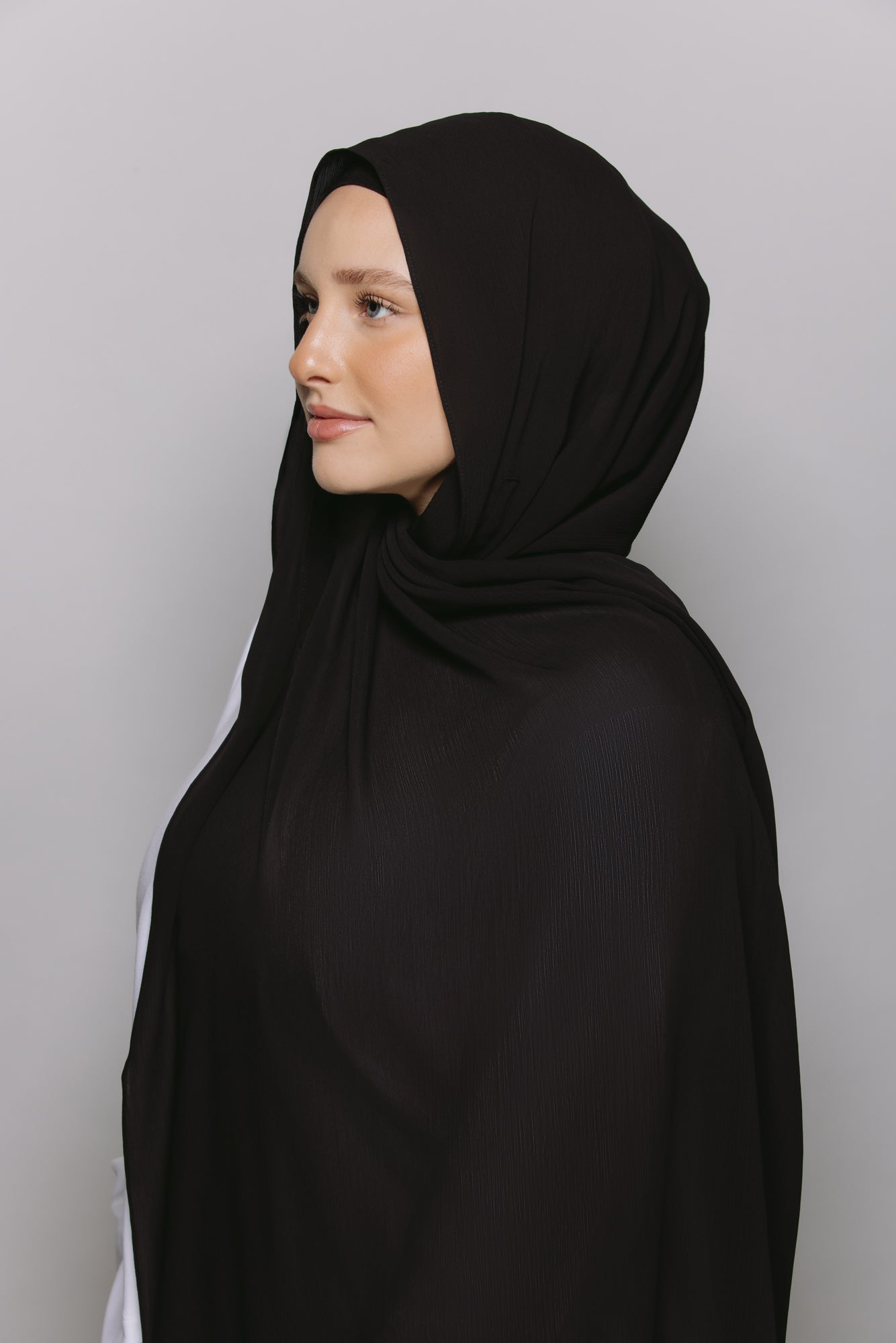 Black — Instant Crinkle Chiffon Hijab with Built-in Magnets