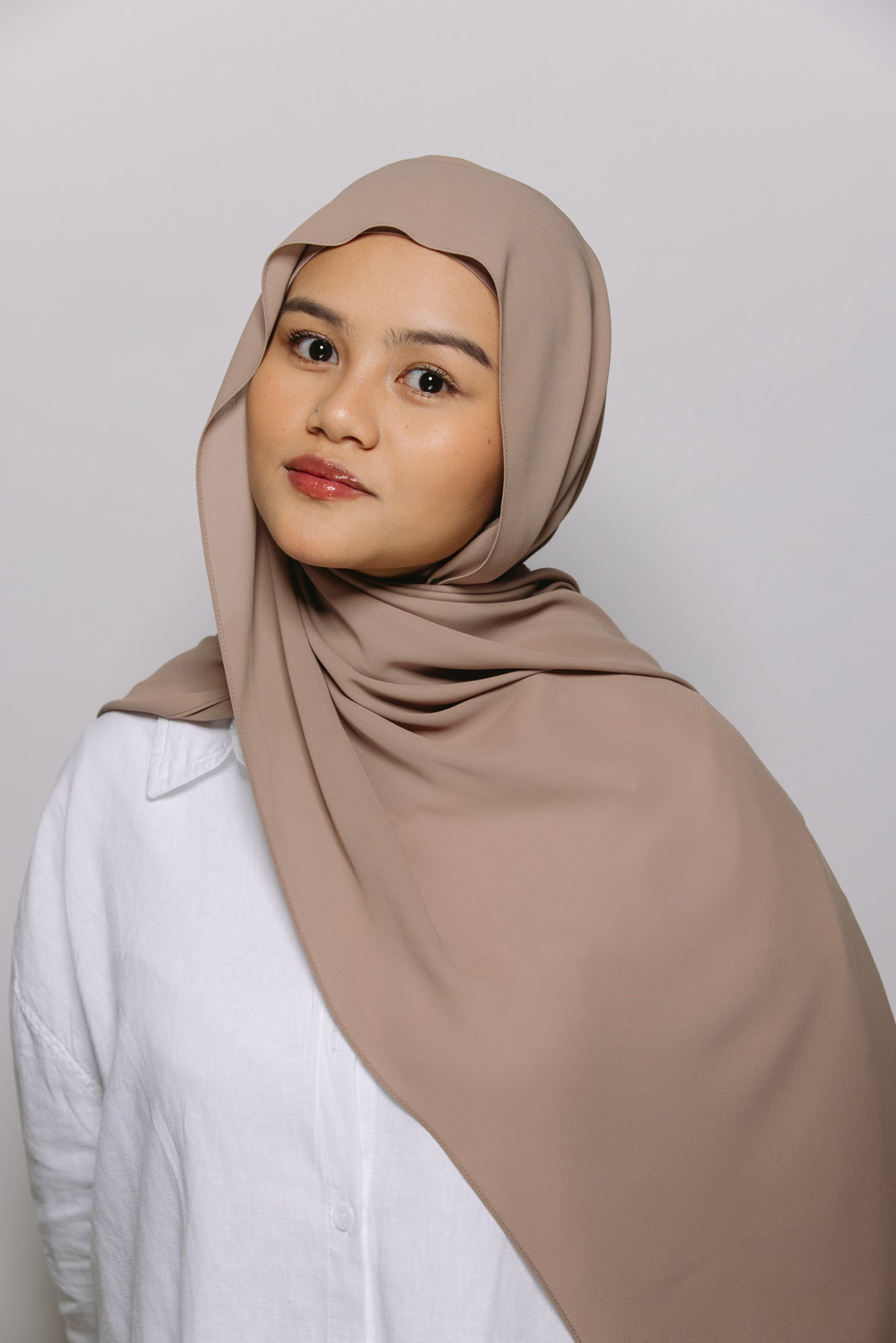 Praline  — Instant Chiffon Hijab with Built-in Magnets